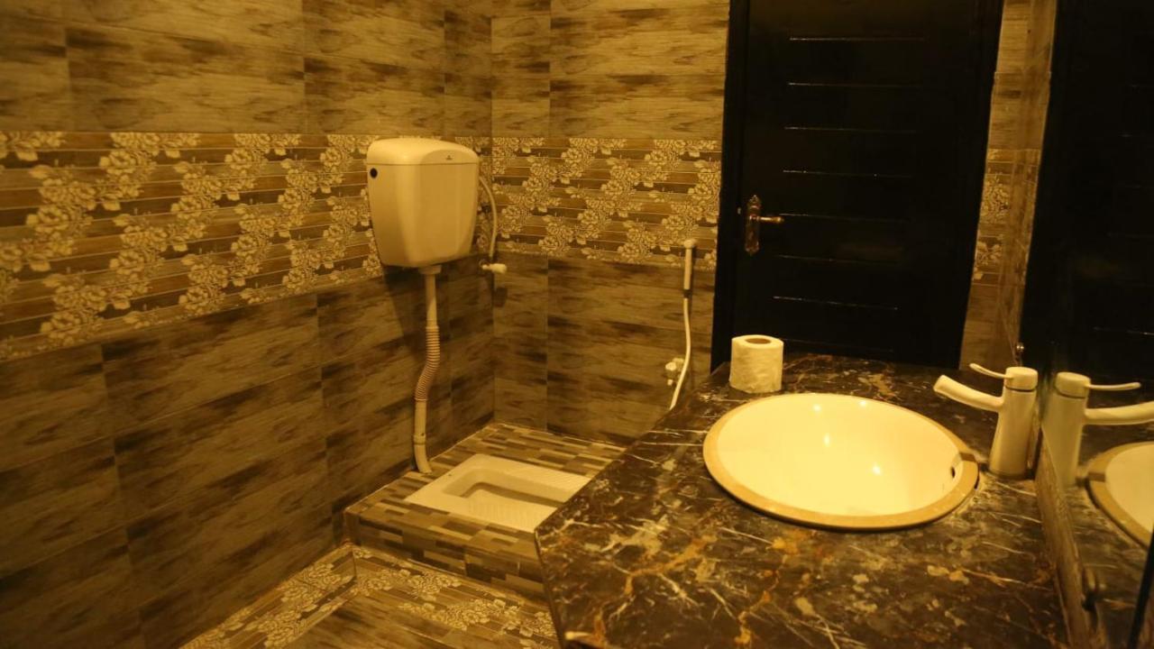 Hotel De Smart Multan Zewnętrze zdjęcie