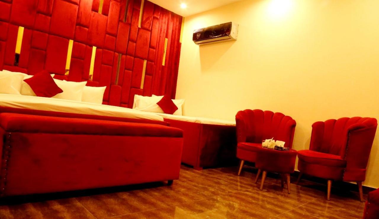 Hotel De Smart Multan Zewnętrze zdjęcie