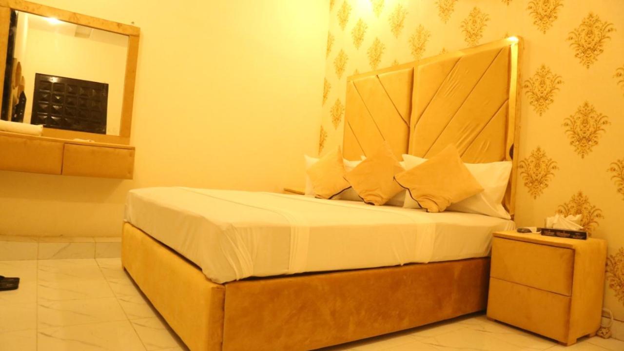 Hotel De Smart Multan Zewnętrze zdjęcie